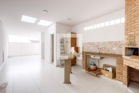 Casa de condomínio para alugar com 200m², 3 quartos e 2 vagas Casa de condomínio para alugar com 200m², 3 quartos e 2 vagasChurrasqueira
