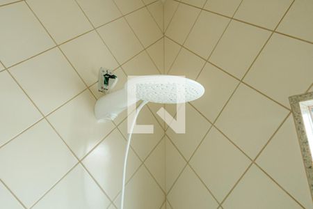 Casa de condomínio para alugar com 200m², 3 quartos e 2 vagas Casa de condomínio para alugar com 200m², 3 quartos e 2 vagasBanheiro da Suíte