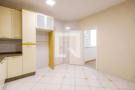 Casa de condomínio para alugar com 200m², 3 quartos e 2 vagas Casa de condomínio para alugar com 200m², 3 quartos e 2 vagasCozinha