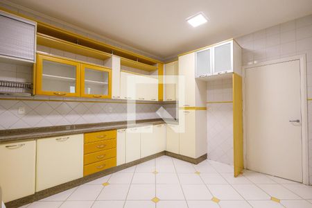 Casa de condomínio para alugar com 200m², 3 quartos e 2 vagas Casa de condomínio para alugar com 200m², 3 quartos e 2 vagasCozinha