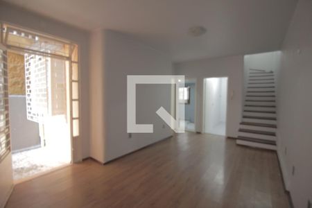 Sala de apartamento à venda com 3 quartos, 100m² em Petrópolis, Porto Alegre