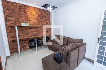 Sala de casa para alugar com 3 quartos, 100m² em Rosana, Ribeirão das Neves
