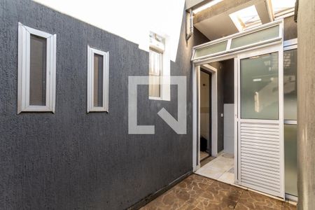 Casa para alugar com 72m², 2 quartos e sem vaga Casa para alugar com 72m², 2 quartos e sem vagaQuintal