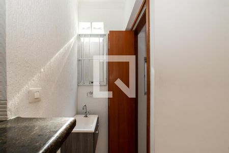 Lavabo de casa para alugar com 2 quartos, 72m² em Jardim Pinhal, Guarulhos