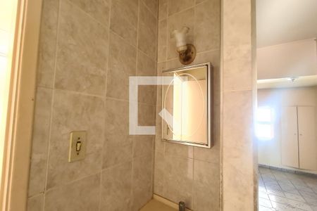 Casa à venda com 90m², 3 quartos e 2 vagasBanheiro