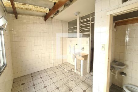 Casa à venda com 90m², 3 quartos e 2 vagasÁrea de Serviço