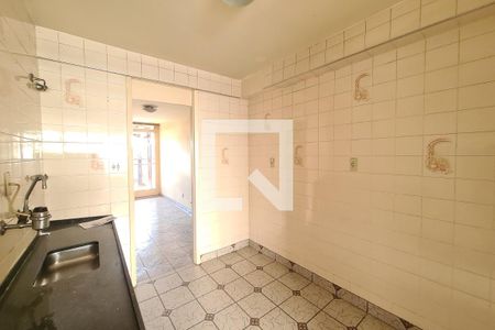 Casa à venda com 90m², 3 quartos e 2 vagasCozinha