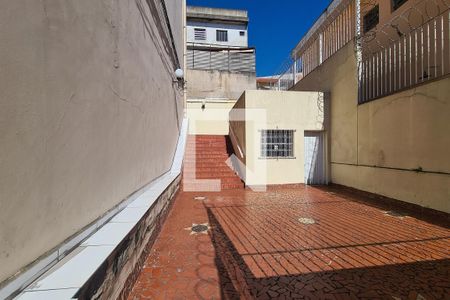 Casa à venda com 90m², 3 quartos e 2 vagasQuintal