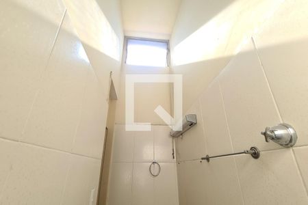Casa à venda com 90m², 3 quartos e 2 vagasBanheiro