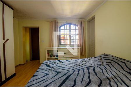 Casa à venda com 194m², 3 quartos e 2 vagasSuite