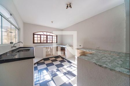 Casa à venda com 250m², 4 quartos e 3 vagasCozinha 