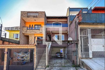 Casa à venda com 250m², 4 quartos e 3 vagasFachada