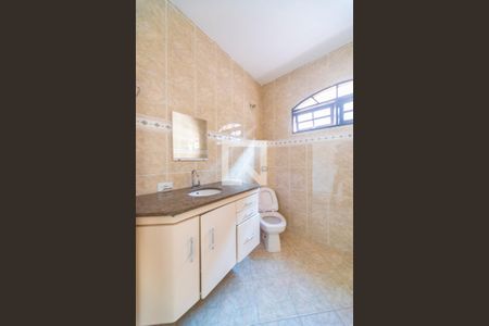 Casa à venda com 250m², 4 quartos e 3 vagasBanheiro Social