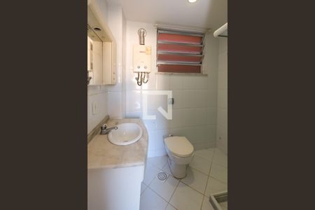 Apartamento à venda com 64m², 2 quartos e sem vagaBanheiro da Suíte