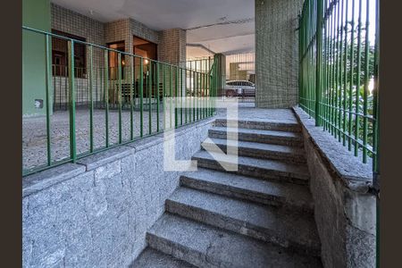 Apartamento à venda com 64m², 2 quartos e sem vagaFachada e portaria