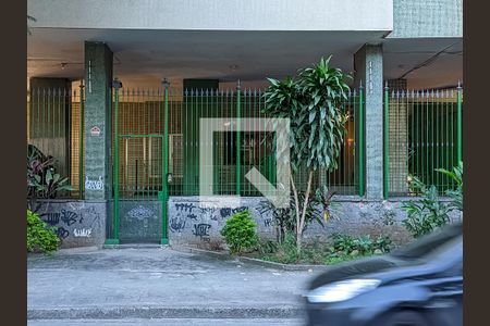 Apartamento à venda com 64m², 2 quartos e sem vagaFachada e portaria