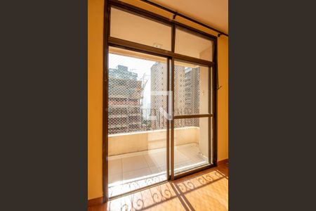 Sacada de apartamento para alugar com 3 quartos, 70m² em Vila Osasco, Osasco