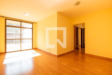 Sala de apartamento para alugar com 3 quartos, 70m² em Vila Osasco, Osasco
