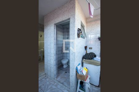 Casa à venda com 160m², 2 quartos e 1 vagaLavabo