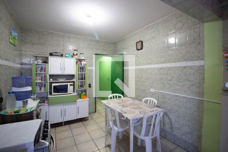 Casa à venda com 160m², 2 quartos e 1 vagaCozinha