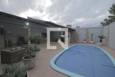 Casa à venda com 344m², 3 quartos e 4 vagasChurrasqueira
