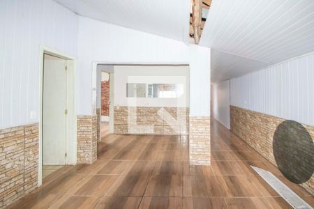 Casa à venda com 300m², 3 quartos e 4 vagasSala