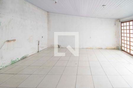 Casa à venda com 300m², 3 quartos e 4 vagasSala/Cozinha