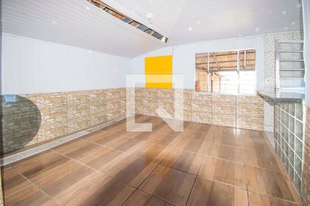 Casa à venda com 300m², 3 quartos e 4 vagasSala