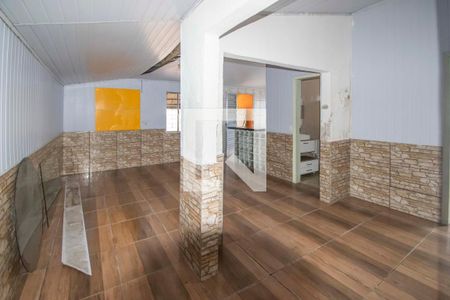 Casa à venda com 300m², 3 quartos e 4 vagasSala