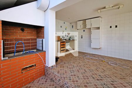 Casa à venda com 210m², 3 quartos e 2 vagasChurrasqueira