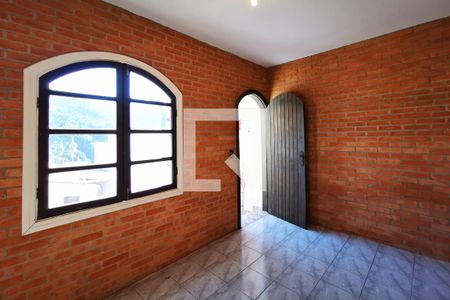 Casa à venda com 210m², 3 quartos e 2 vagasEdícula
