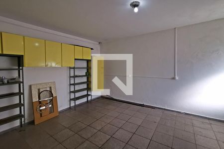Casa à venda com 210m², 3 quartos e 2 vagasEdícula