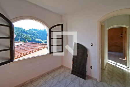 Casa à venda com 210m², 3 quartos e 2 vagasEdícula
