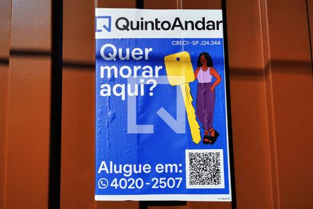 Casa à venda com 210m², 3 quartos e 2 vagasPlaquinha 