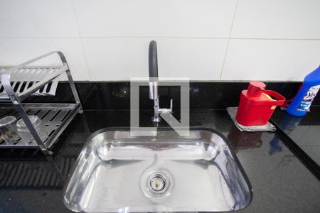 Casa à venda com 380m², 6 quartos e 7 vagasCozinha  Casa 1