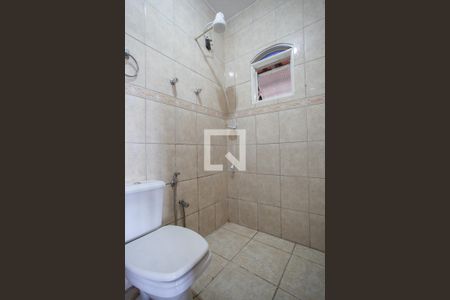 Casa à venda com 380m², 6 quartos e 7 vagasBanheiro da Suíte Casa 2