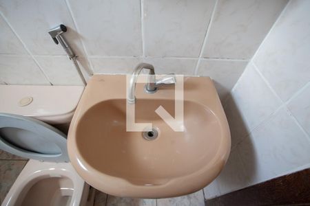 Casa à venda com 380m², 6 quartos e 7 vagasBanheiro Social Casa 3