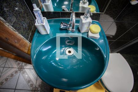 Casa à venda com 380m², 6 quartos e 7 vagasBanheiro Social Casa 1