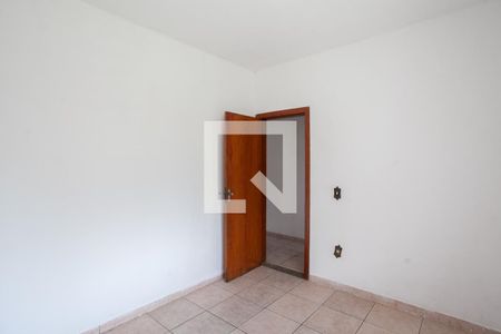 Casa à venda com 380m², 6 quartos e 7 vagasQuarto 2  Casa 3