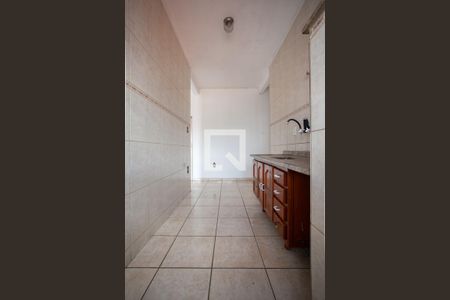 Casa à venda com 380m², 6 quartos e 7 vagasCozinha  e área de serviço Casa 2