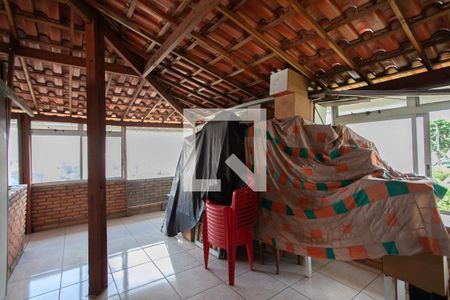 Casa à venda com 380m², 6 quartos e 7 vagasTerraço