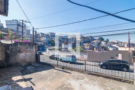 Casa à venda com 100m², 2 quartos e 1 vagaQuintal