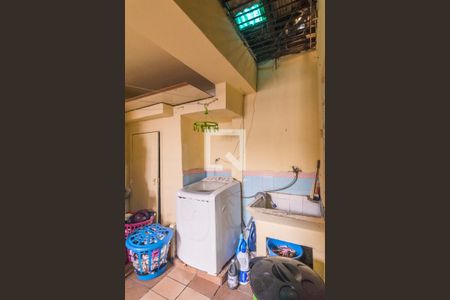 Casa à venda com 100m², 2 quartos e 1 vagaÁrea de Serviço