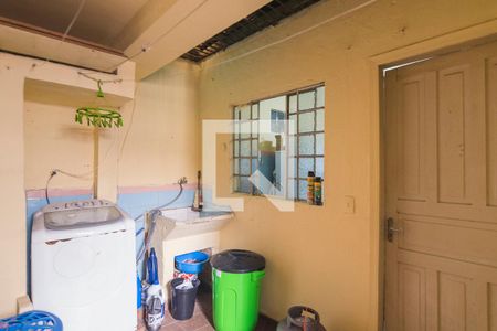 Casa à venda com 100m², 2 quartos e 1 vagaÁrea de Serviço