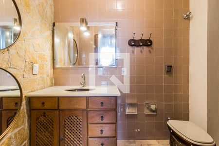 Apartamento à venda com 109m², 3 quartos e 1 vagaBanheiro da Suite