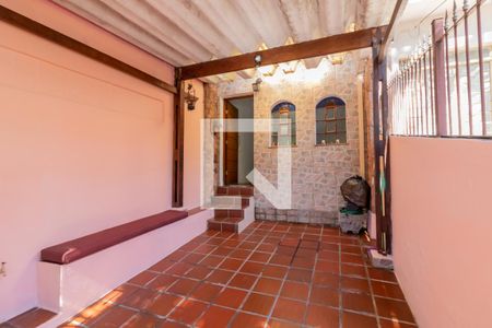 Casa à venda com 111m², 4 quartos e 1 vagaGaragem