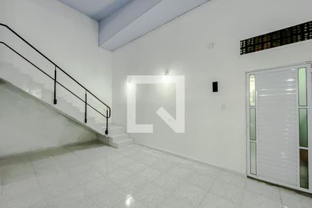 Sala de casa à venda com 6 quartos, 240m² em Mooca, São Paulo