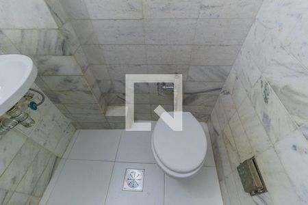 Apartamento para alugar com 38m², 2 quartos e sem vaga Apartamento para alugar com 38m², 2 quartos e sem vagaBanheiro