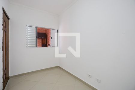 Casa para alugar com 38m², 1 quarto e sem vaga Casa para alugar com 38m², 1 quarto e sem vagaSala