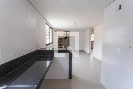 Apartamento à venda com 130m², 2 quartos e 2 vagasCozinha